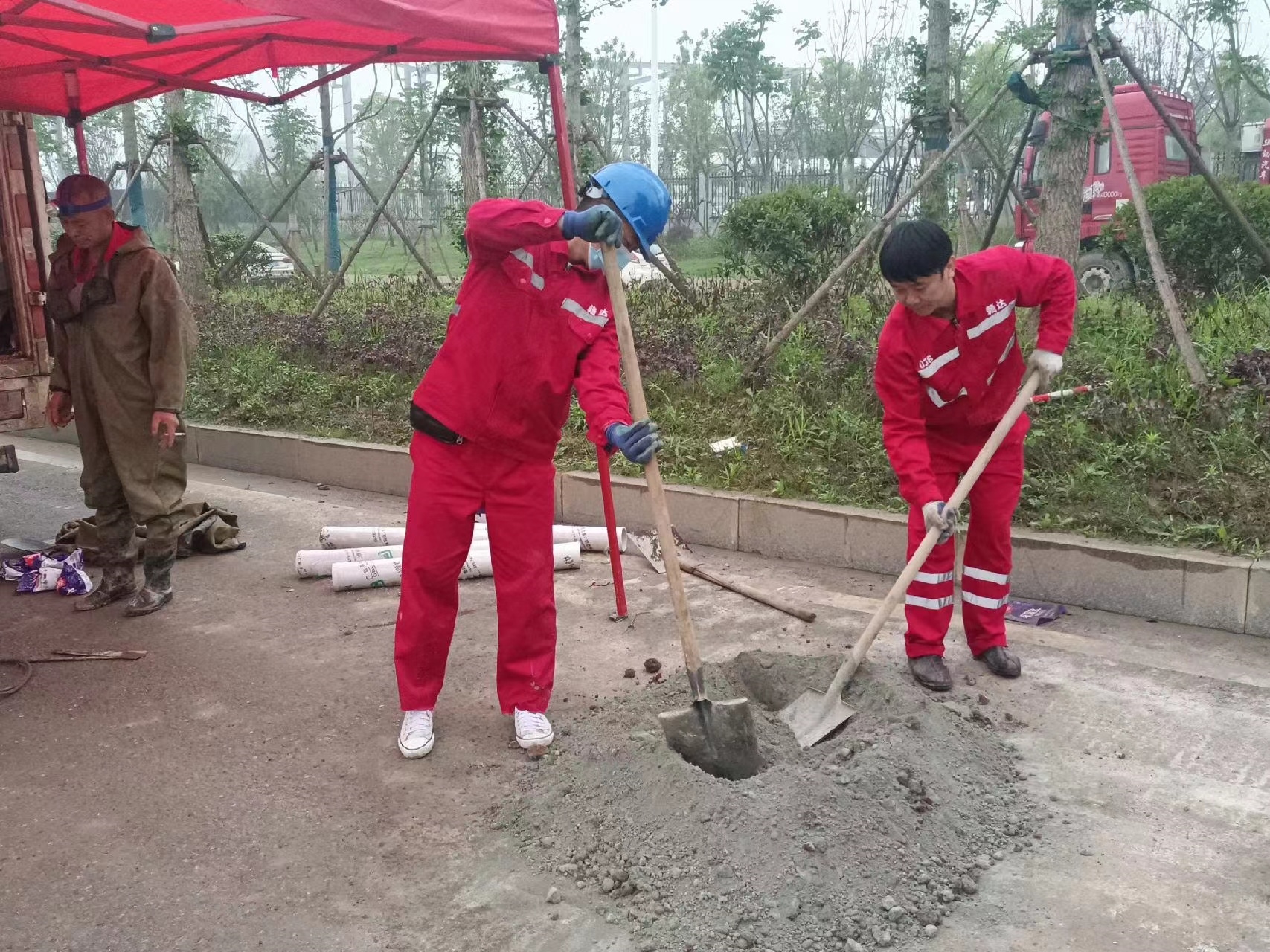 临泉管道疏通哪家好】及时进行市政管道清淤